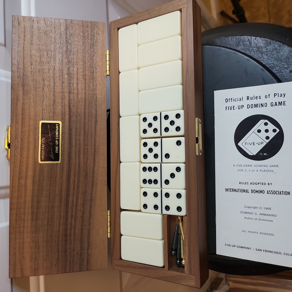 Handcrafted Dominic C. Armanino Five Up Co Dominos in Walnut Wood Box - Picture 7 of 16